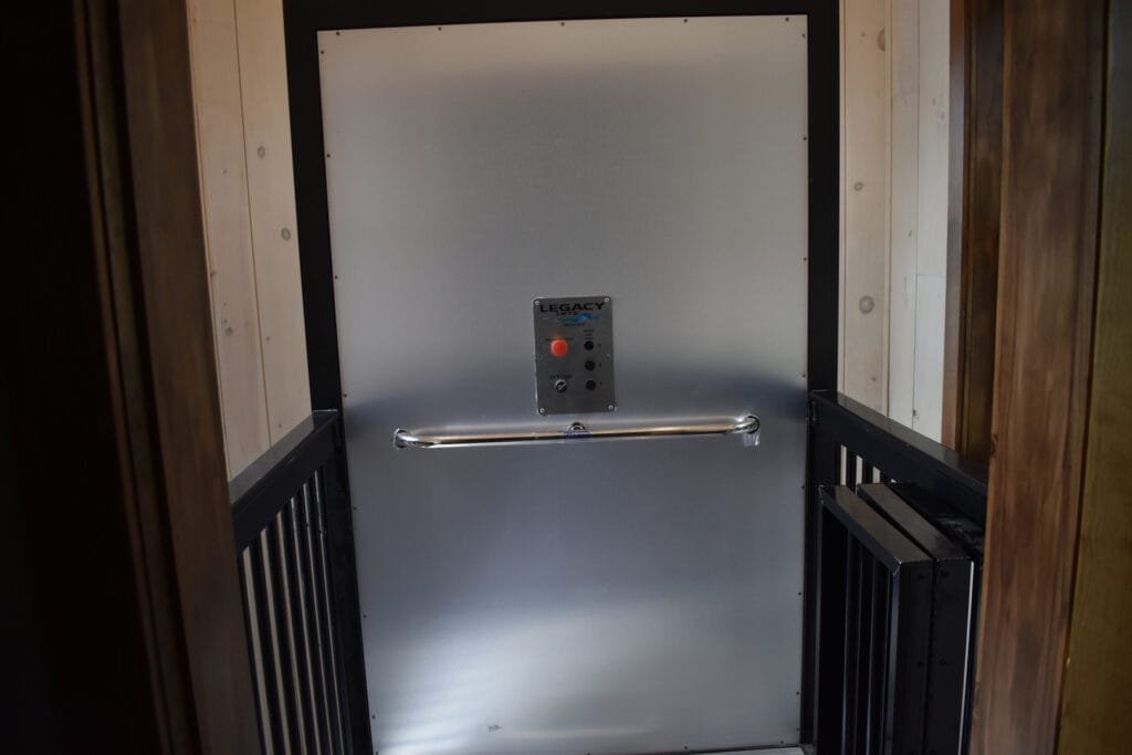 04d3987fb902714a126c2baa89ed0a6b